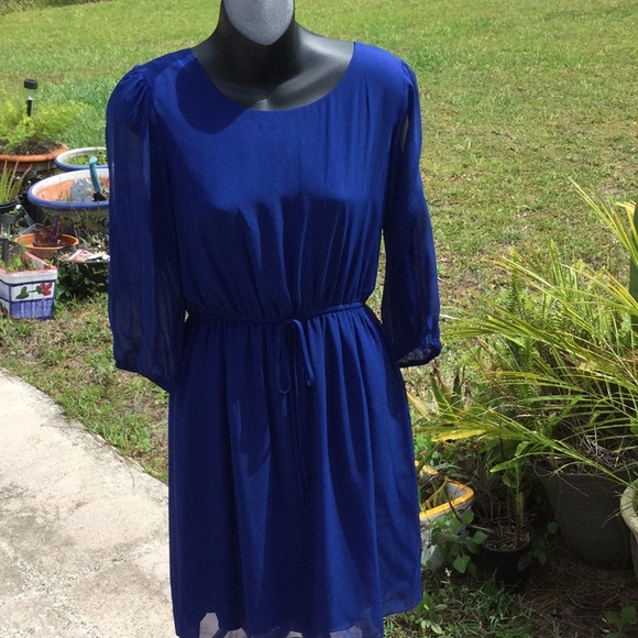 Enfocus Studio Dresses & Skirts - 💃Enfocus Studio Sz 4 Cold Shoulder Sleeve Dress
